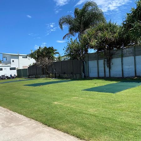 Nobby Beach Holiday Village Gold Coast Exterior photo