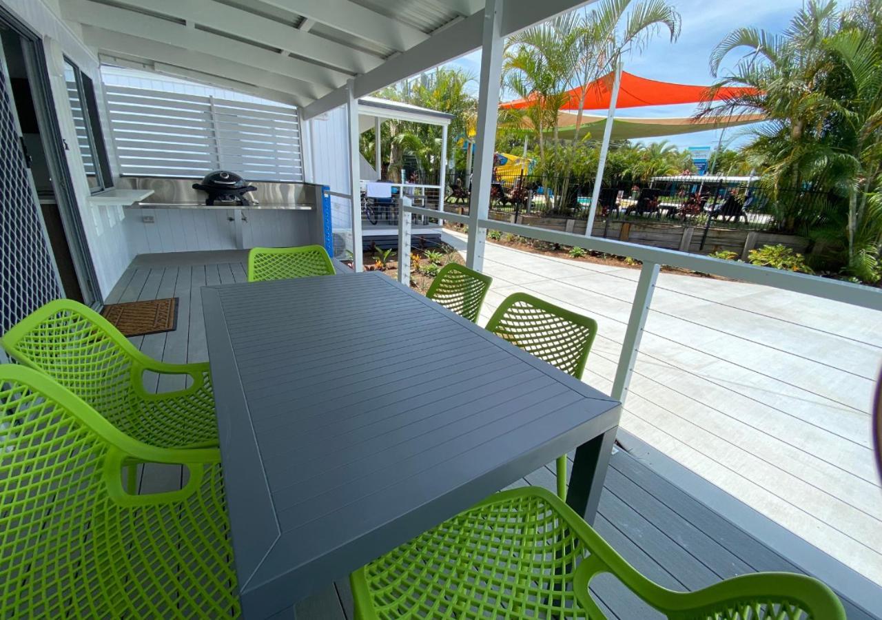 Nobby Beach Holiday Village Gold Coast Exterior photo