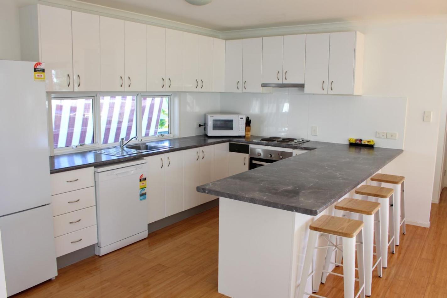 Nobby Beach Holiday Village Gold Coast Exterior photo