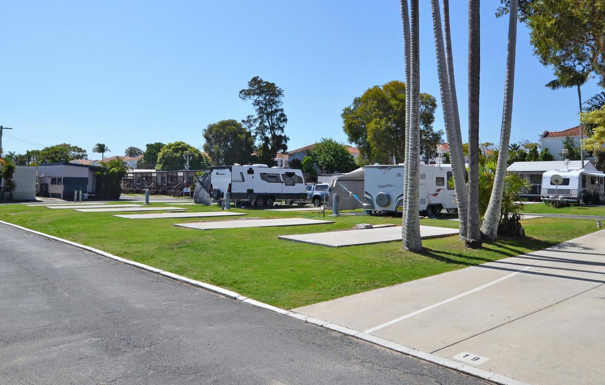 Nobby Beach Holiday Village Gold Coast Exterior photo